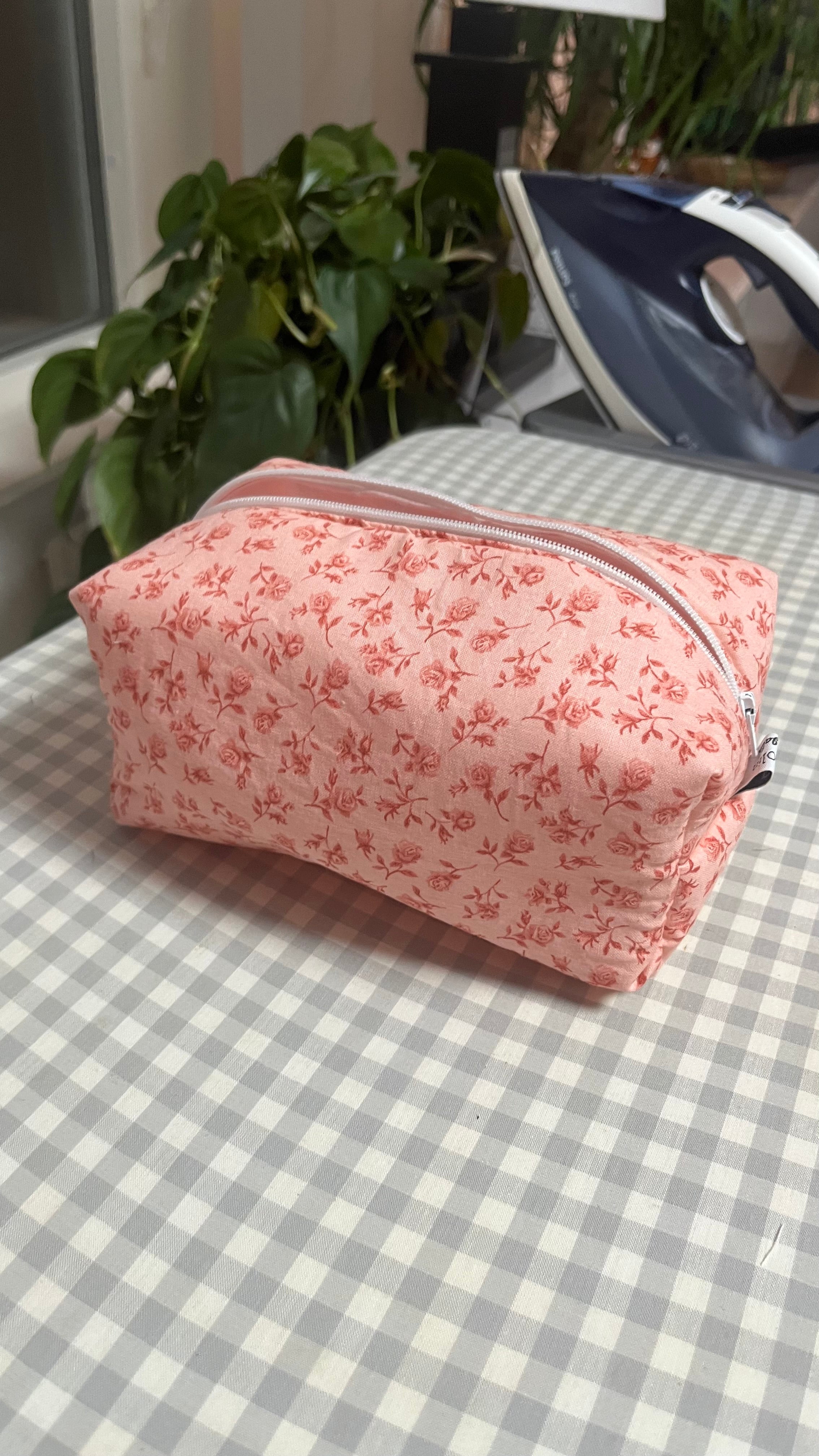 Make-Up Bag Medium